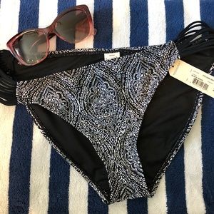 Black & white bikini bottoms. New w/tags.